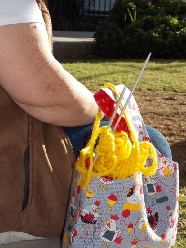 Bolso para manualidades "Gallinitas"