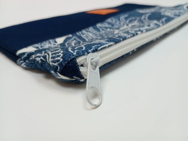 Estuche "Flores blancas"