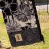 Estuche "Flowers in black & white"