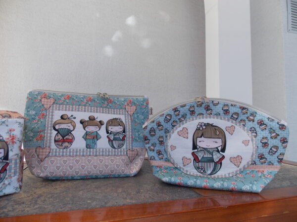 Estuche "Japanese girl" curvo