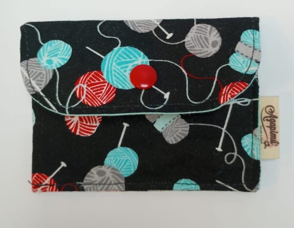 Porta documentos ovillos de lana