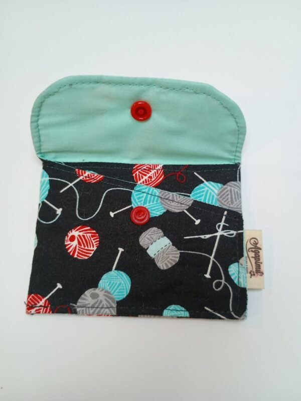 Porta documentos ovillos de lana