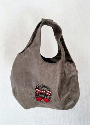 3 Cartera Karlita María